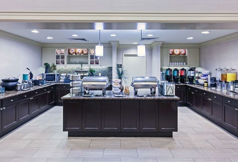 فندق Homewood Suites By Hilton Laredo At Mall Del Norte