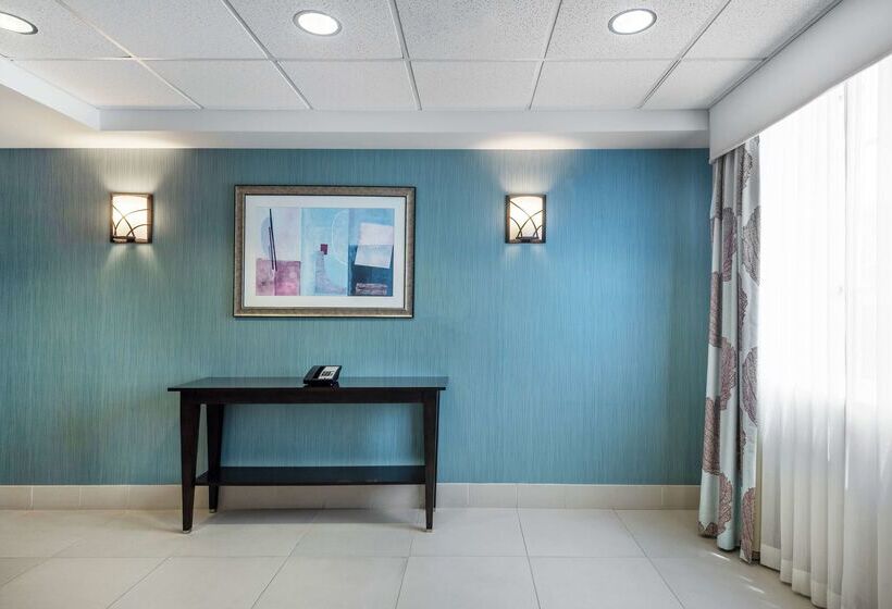 فندق Homewood Suites By Hilton Port Saint Lucietradition