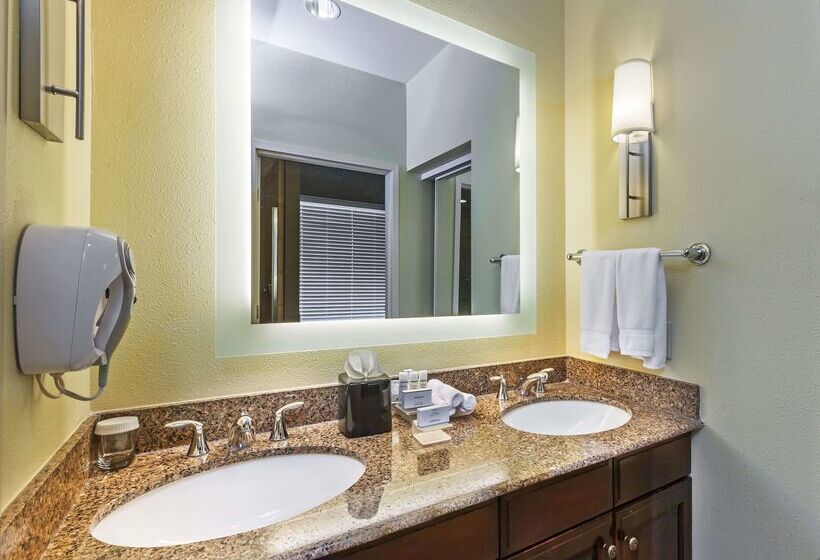 فندق Homewood Suites By Hilton Wichita Falls