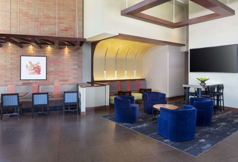 Отель Hyatt Place Phoenix/mesa