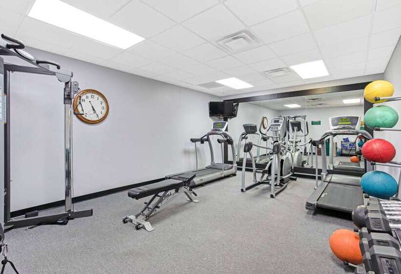 فندق Americinn By Wyndham Casper Event Center Area