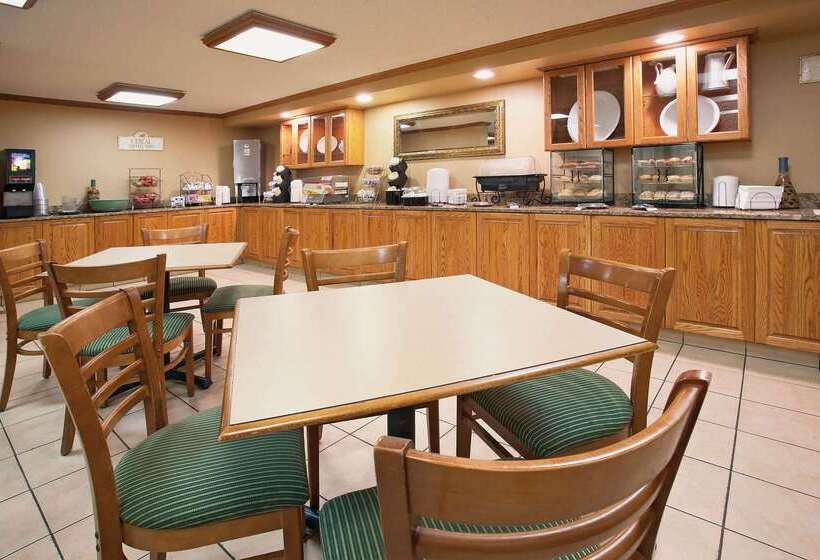 فندق Americinn By Wyndham Casper Event Center Area