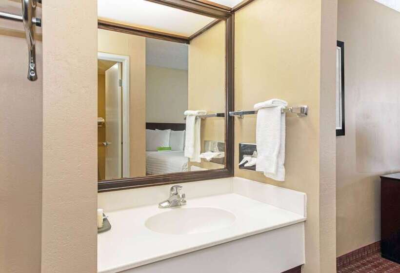 فندق Americinn By Wyndham Casper Event Center Area