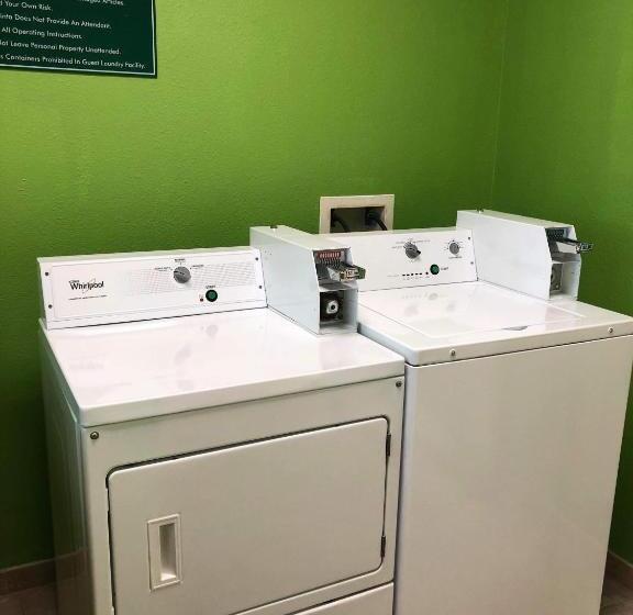 فندق Americinn By Wyndham Casper Event Center Area