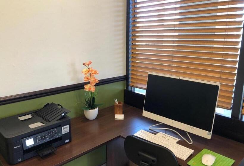 فندق Americinn By Wyndham Casper Event Center Area