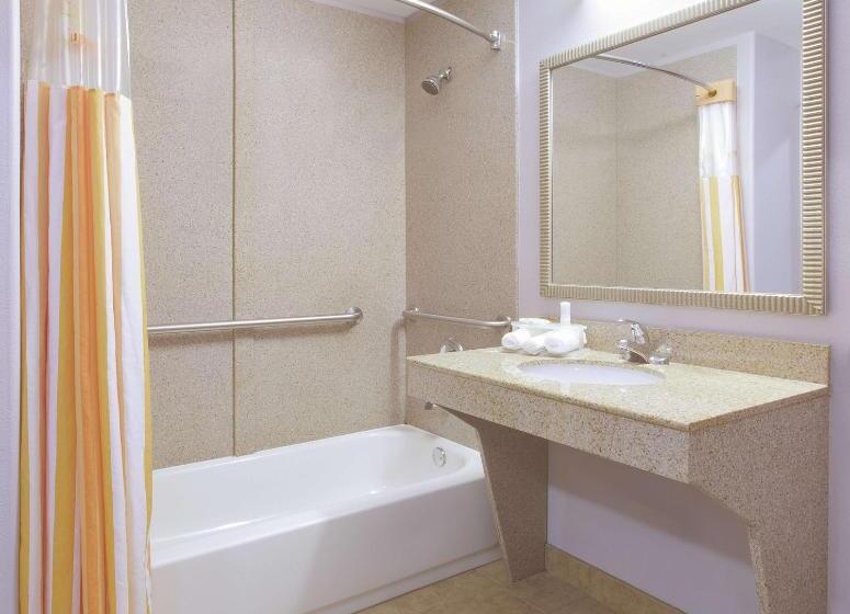 فندق La Quinta By Wyndham Corsicana