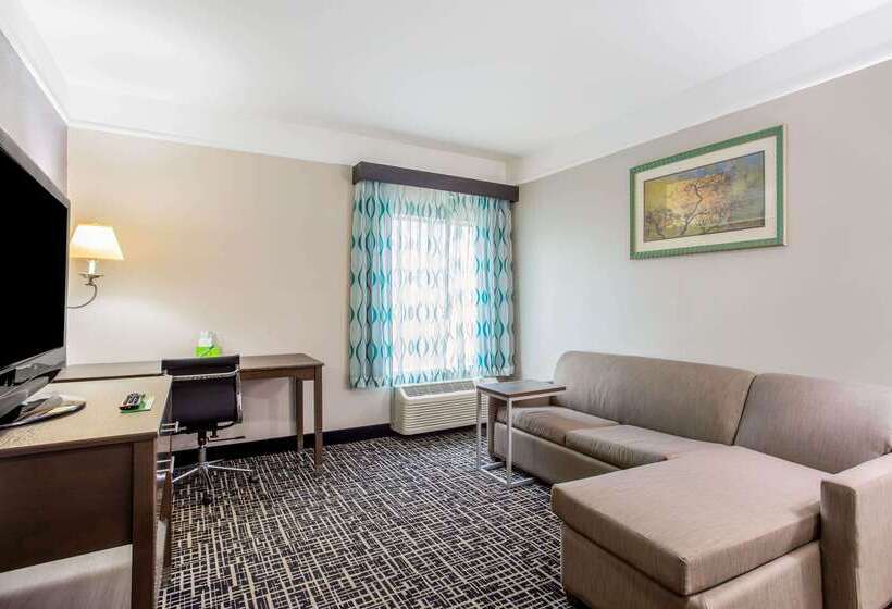 호텔 La Quinta Inn & Suites By Wyndham Fultondale Birmingham N