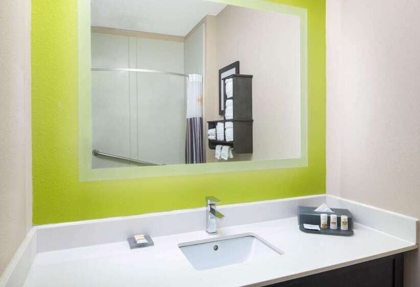 酒店 La Quinta Inn By Wyndham Calhoun South I75