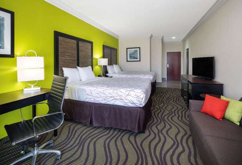 酒店 La Quinta Inn By Wyndham Calhoun South I75