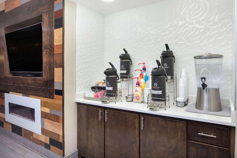 호텔 La Quinta Inn By Wyndham Calhoun South I75