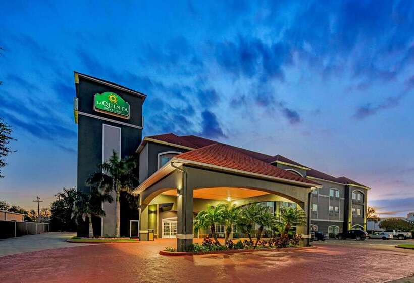 Отель La Quinta By Wyndham Alamo Mcallen East
