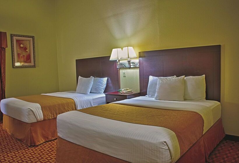 ホテル La Quinta By Wyndham Alice