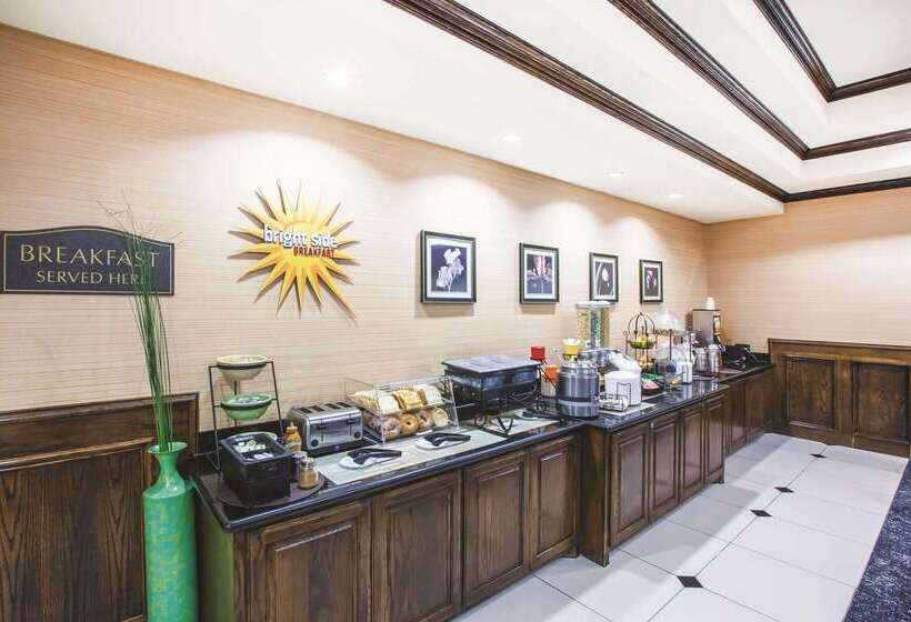 فندق La Quinta Inn & Suites By Wyndham Allen At The Village