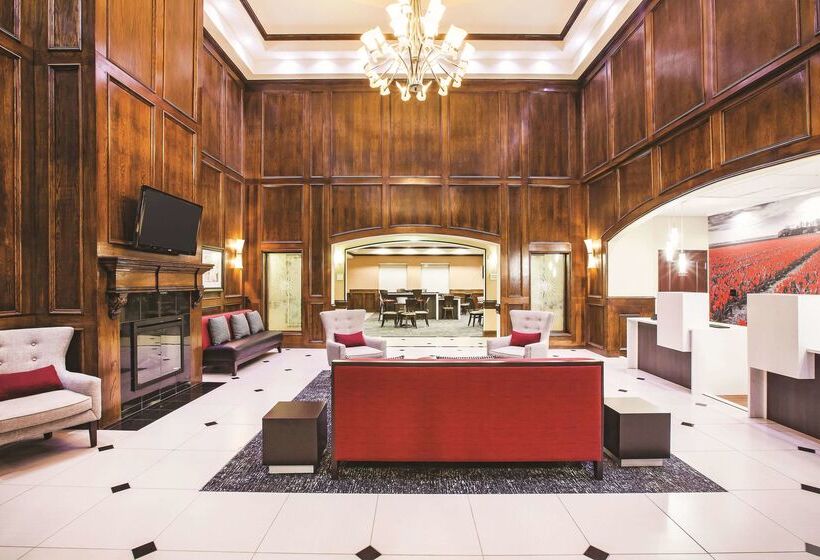 فندق La Quinta Inn & Suites By Wyndham Allen At The Village