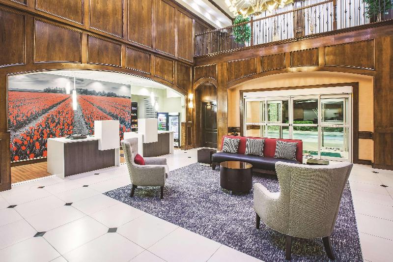 فندق La Quinta Inn & Suites By Wyndham Allen At The Village