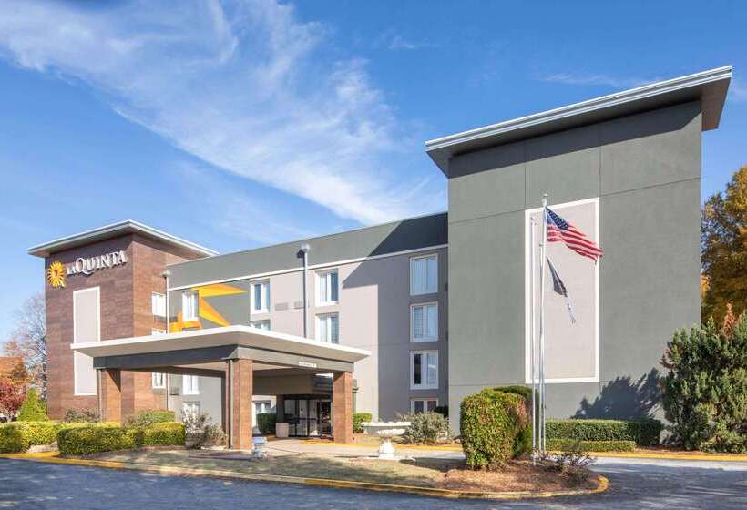 Отель La Quinta By Wyndham Atlanta Airport South