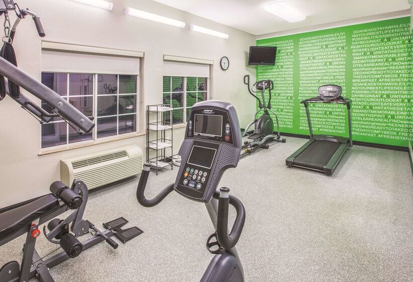 فندق La Quinta By Wyndham Bay City