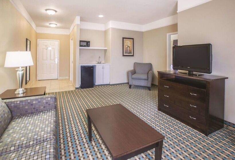 فندق La Quinta By Wyndham Bay City