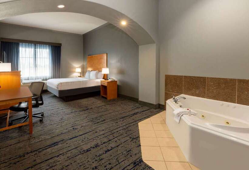 호텔 La Quinta By Wyndham Bridgeport