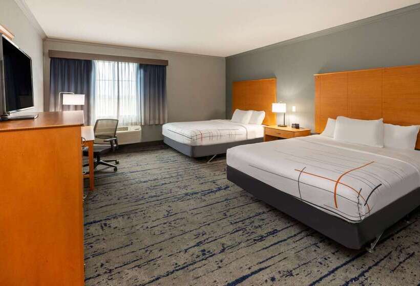 호텔 La Quinta By Wyndham Bridgeport