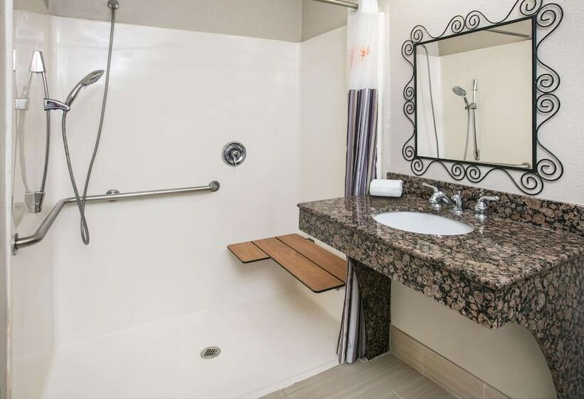 호텔 Baymont By Wyndham Dallas South Desoto