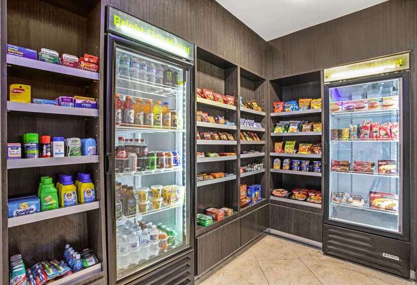 Отель La Quinta By Wyndham Fairfield Tx