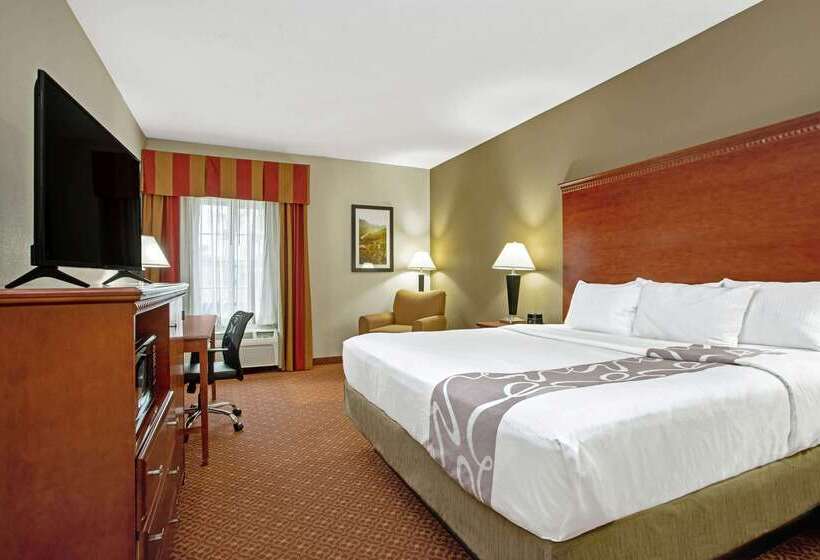 Отель La Quinta By Wyndham Fairfield Tx