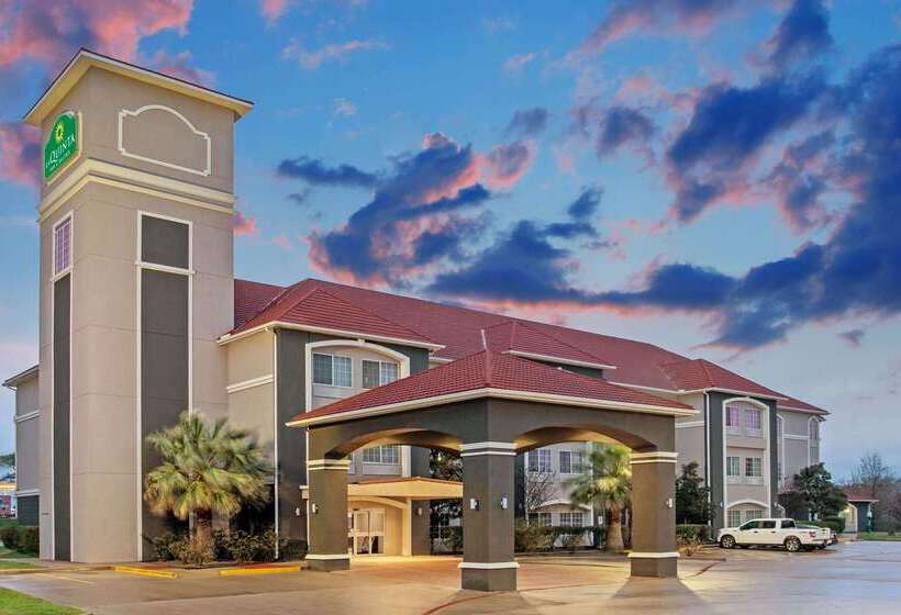 Отель La Quinta By Wyndham Fairfield Tx