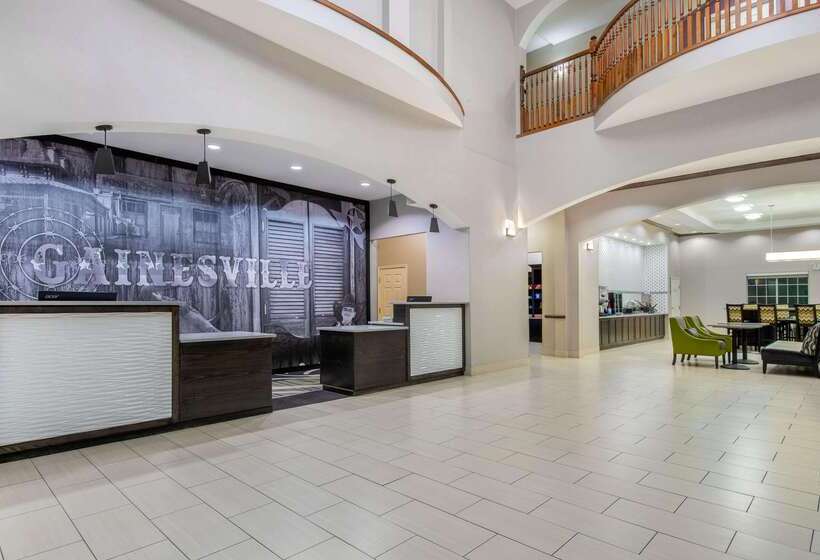 בית מלון כפרי La Quinta By Wyndham Gainesville