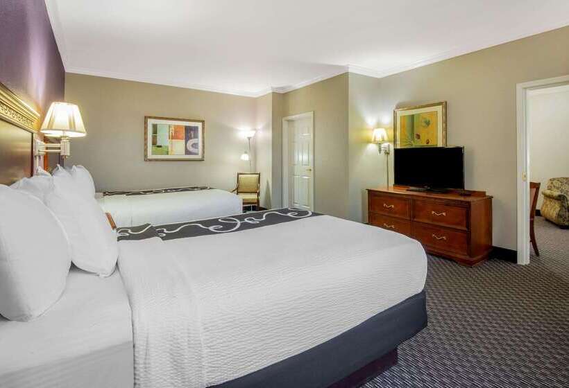 בית מלון כפרי La Quinta By Wyndham Gainesville