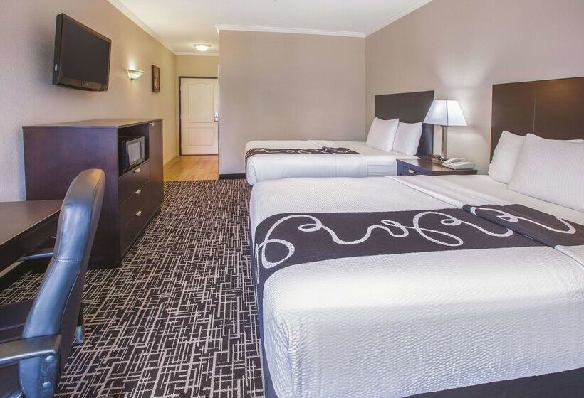 호텔 La Quinta By Wyndham Garland Harbor Point