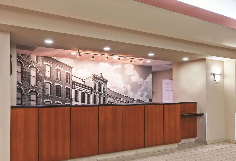 酒店 La Quinta By Wyndham Granbury