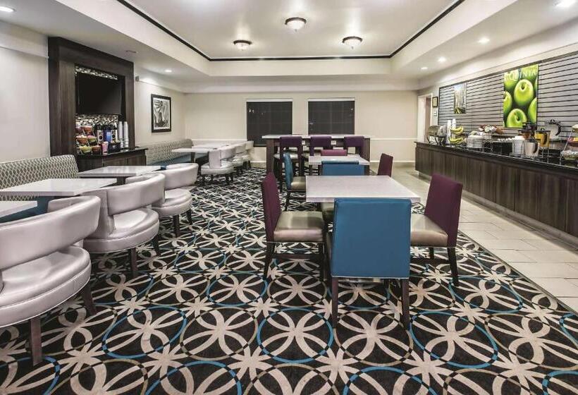 בית מלון כפרי La Quinta By Wyndham Rosenberg