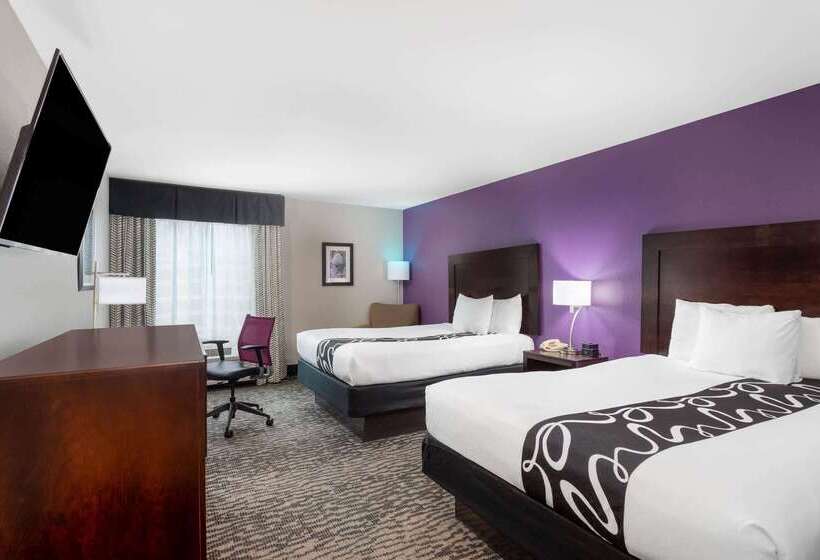 هتل La Quinta By Wyndham Huntsville Airport Madison