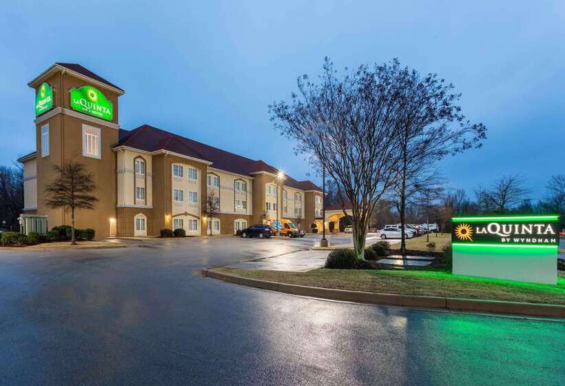 Отель La Quinta By Wyndham Huntsville Airport Madison