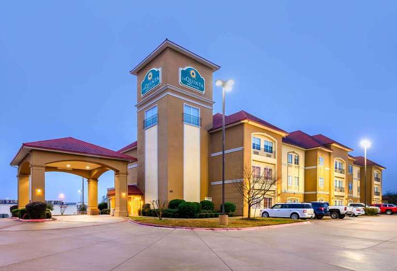 בית מלון כפרי La Quinta Inn & Suites By Wyndham Longview North