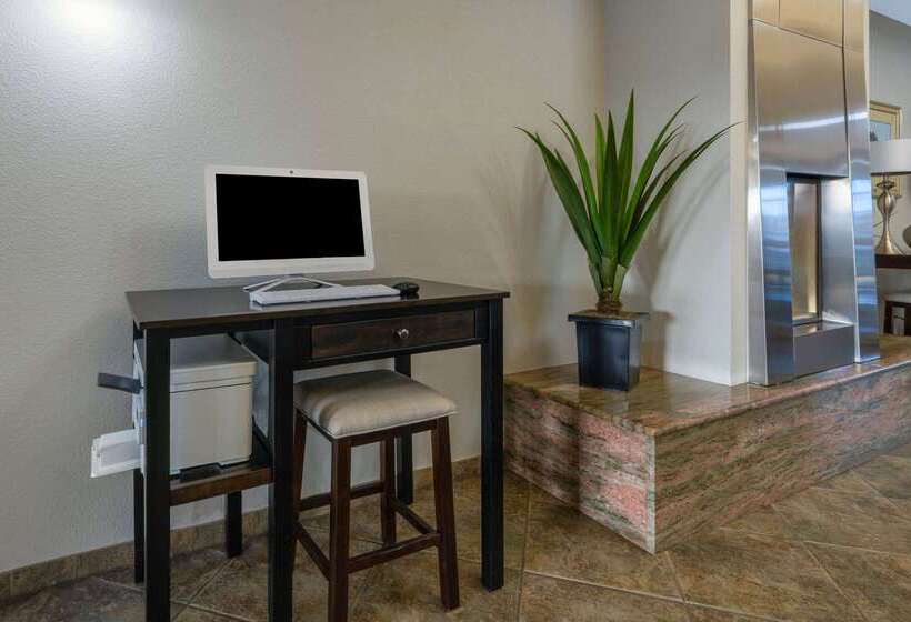 בית מלון כפרי La Quinta Inn & Suites By Wyndham Loveland Estes Park