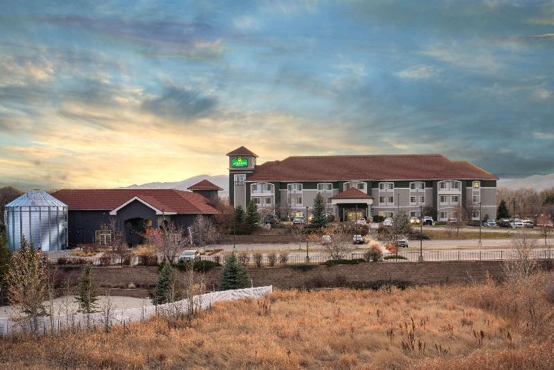 בית מלון כפרי La Quinta Inn & Suites By Wyndham Loveland Estes Park