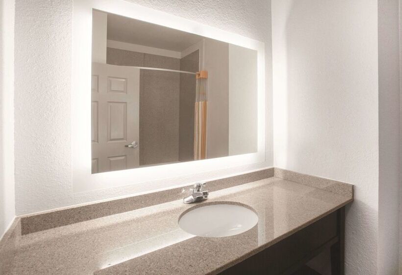 酒店 La Quinta By Wyndham Mansfield Tx