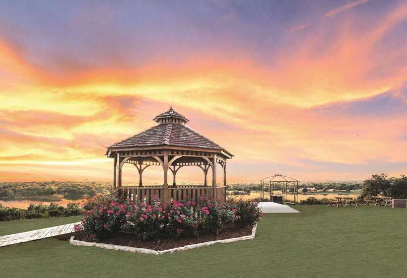 ホテル La Quinta By Wyndham Marble Falls