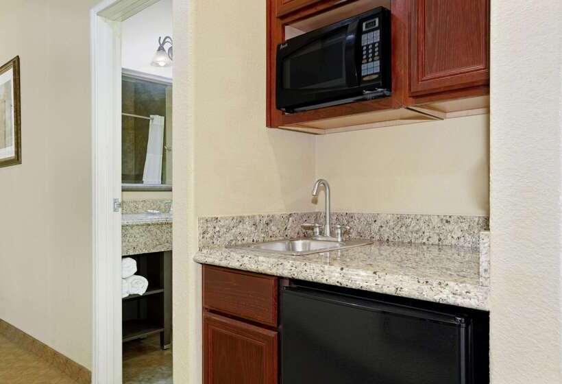 ホテル La Quinta By Wyndham Marble Falls