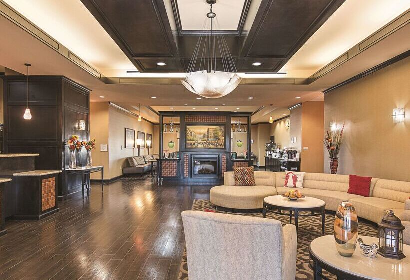 ホテル La Quinta By Wyndham Mt. Pleasant