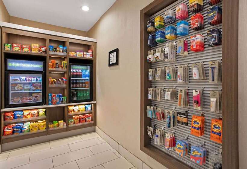 호텔 La Quinta By Wyndham Palestine