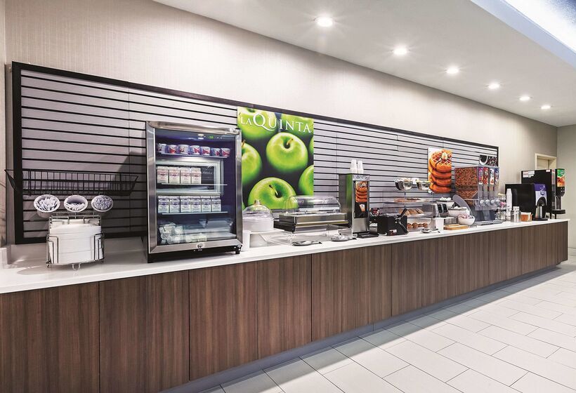 호텔 La Quinta By Wyndham Palestine