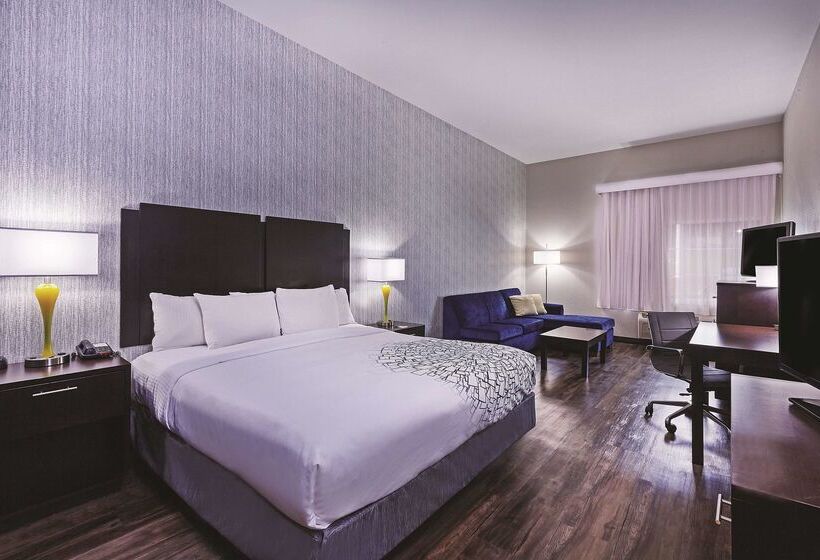 ホテル La Quinta By Wyndham Palestine