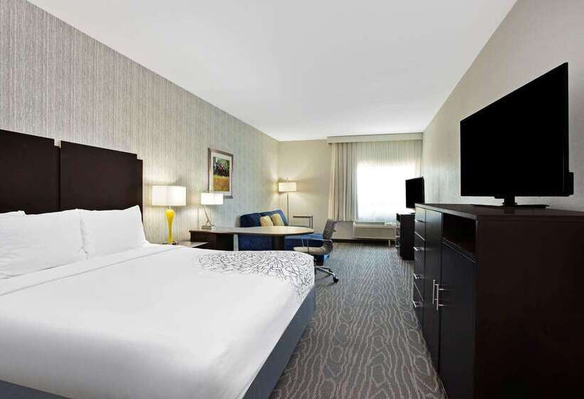 호텔 La Quinta By Wyndham Palestine