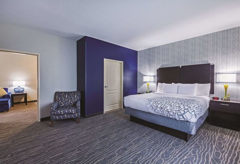 호텔 La Quinta By Wyndham Palestine