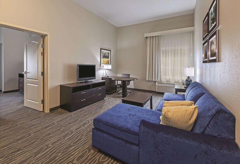 호텔 La Quinta By Wyndham Palestine