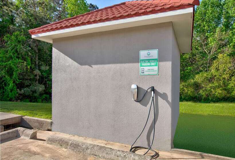 호텔 La Quinta By Wyndham Palestine