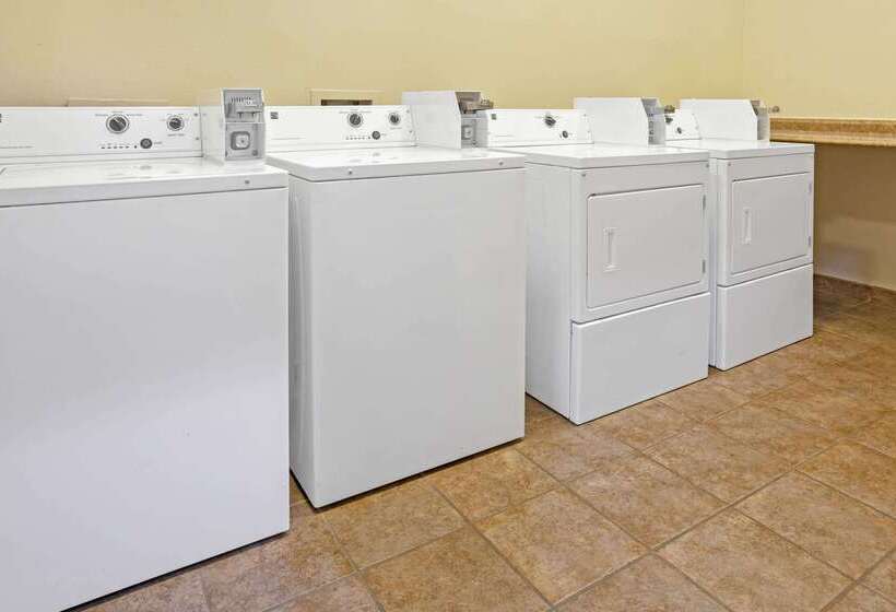 ホテル La Quinta Inn & Suites By Wyndham Paris